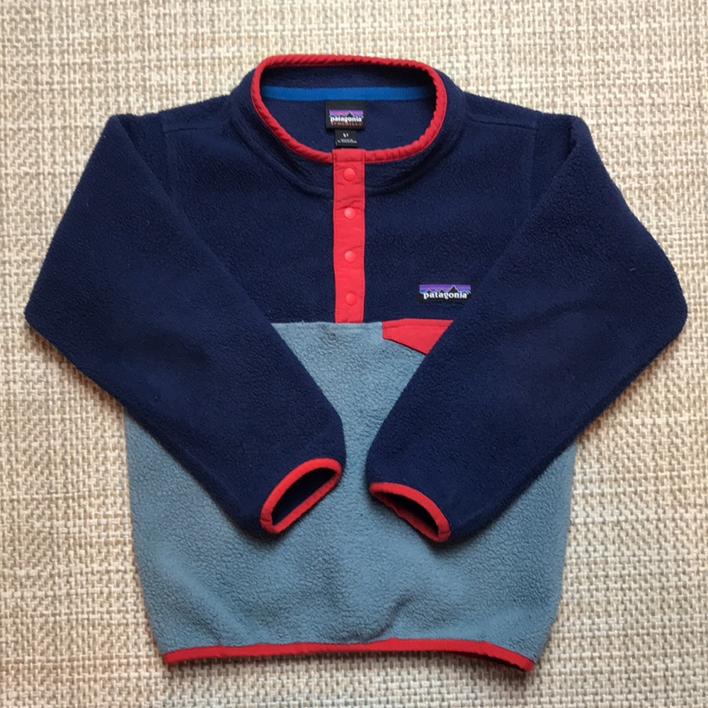 Patagonia Fleece Pullover (size 5T)